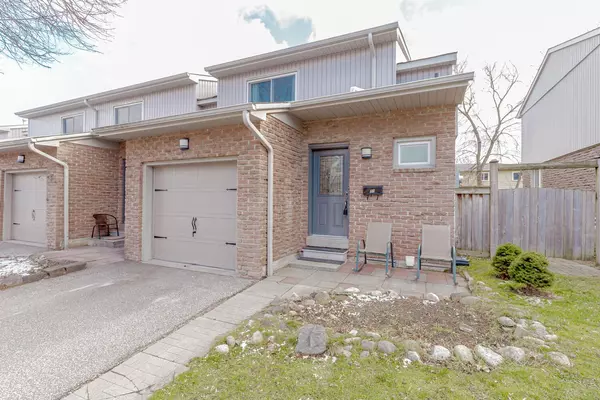 Brampton, ON L6V 3V1,399 Vodden ST E #27