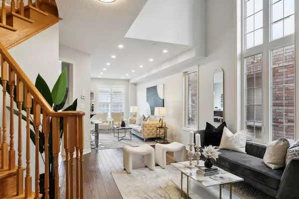 Mississauga, ON L5R 0C8,4727 Centretown WAY