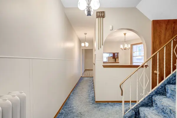 Toronto W01, ON M6R 1L1,81 Wright AVE