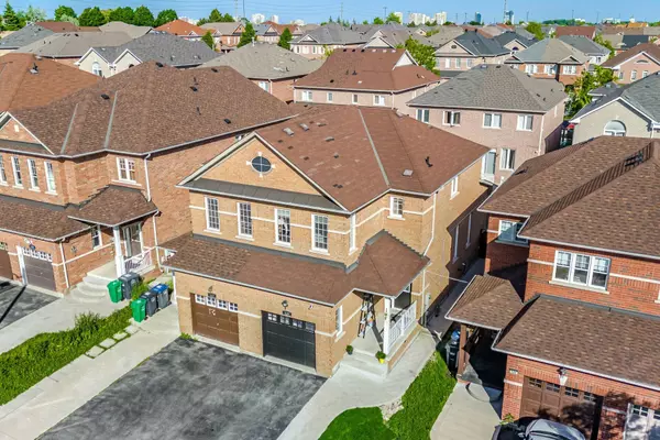 Brampton, ON L6V 4N8,139 Seahorse AVE