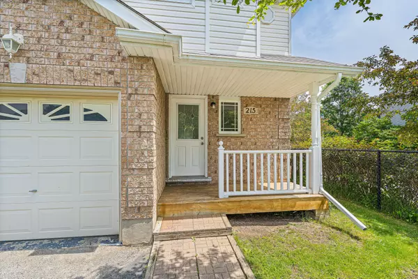 Guelph, ON N1G 5A9,215 Terraview CRES