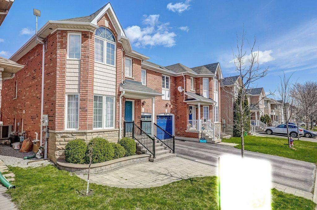 Newmarket, ON L3X 2Z7,156 Flagstone WAY