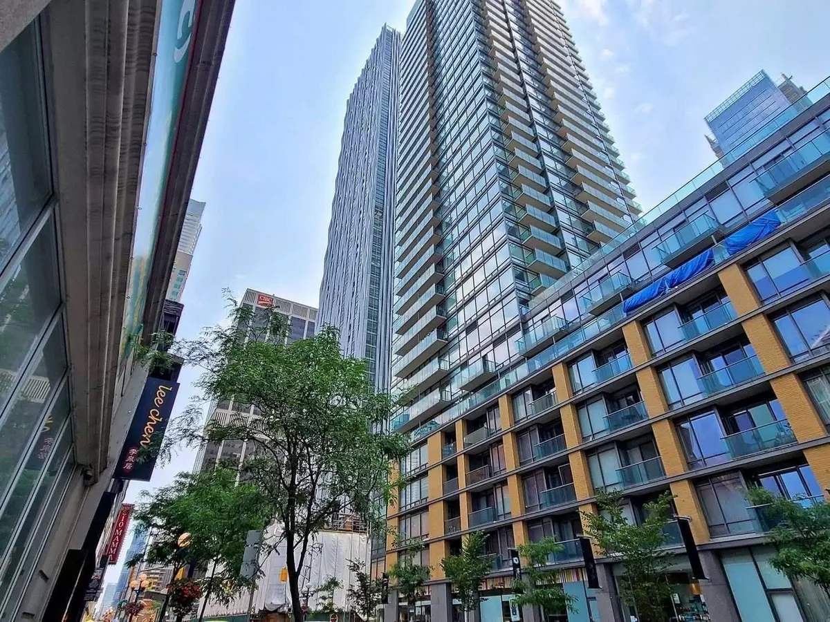 Toronto C02, ON M4W 0B1,1 Yorkville AVE #1605