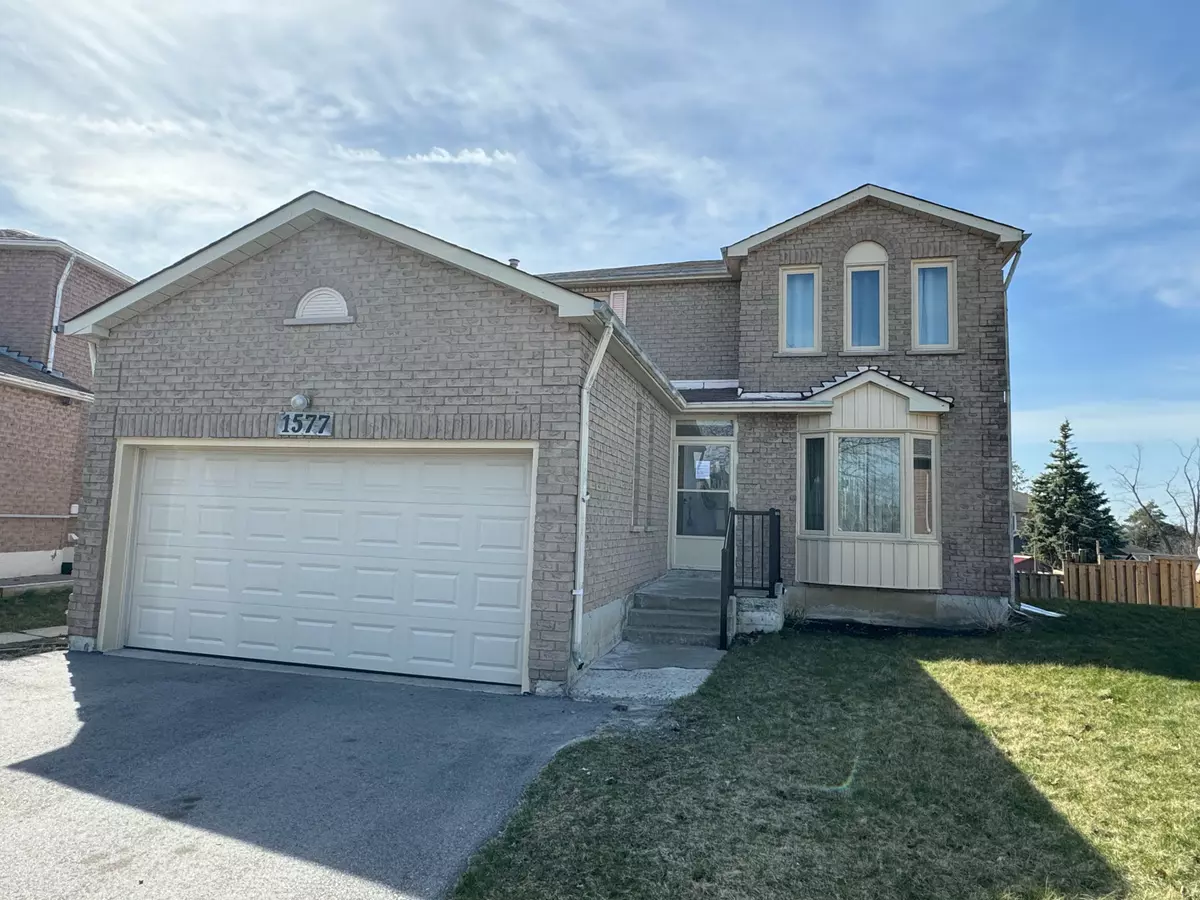 Pickering, ON L1X 2J5,1577 Somergrove CRES