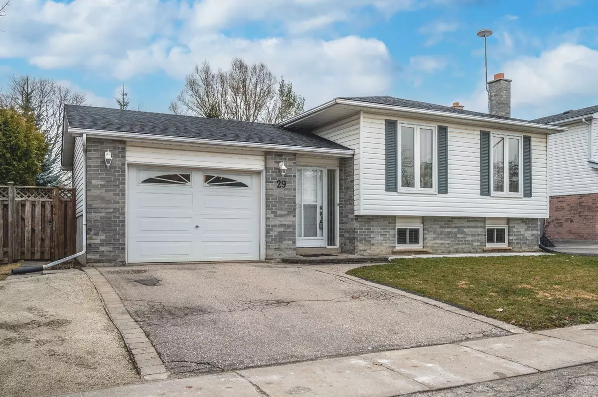 New Tecumseth, ON L0G 1W0,29 Metcalf CRES