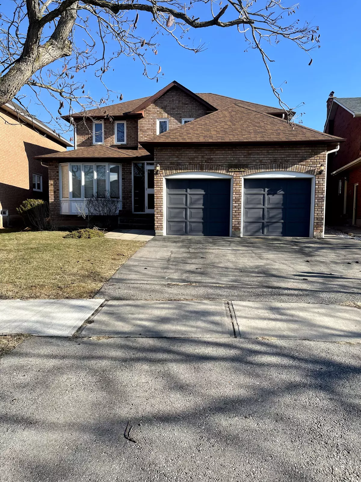 Mississauga, ON L5M 4E5,4384 Idlewilde CRES