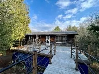 Stone Mills, ON K0K 3G0,243 Woodcocks Mills RD