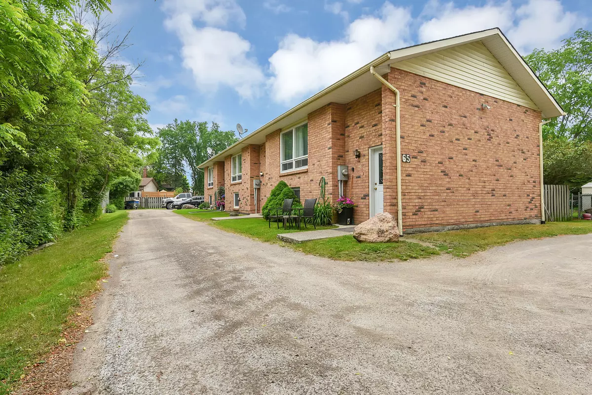 Kawartha Lakes, ON K0M 1A0,65 Joseph ST