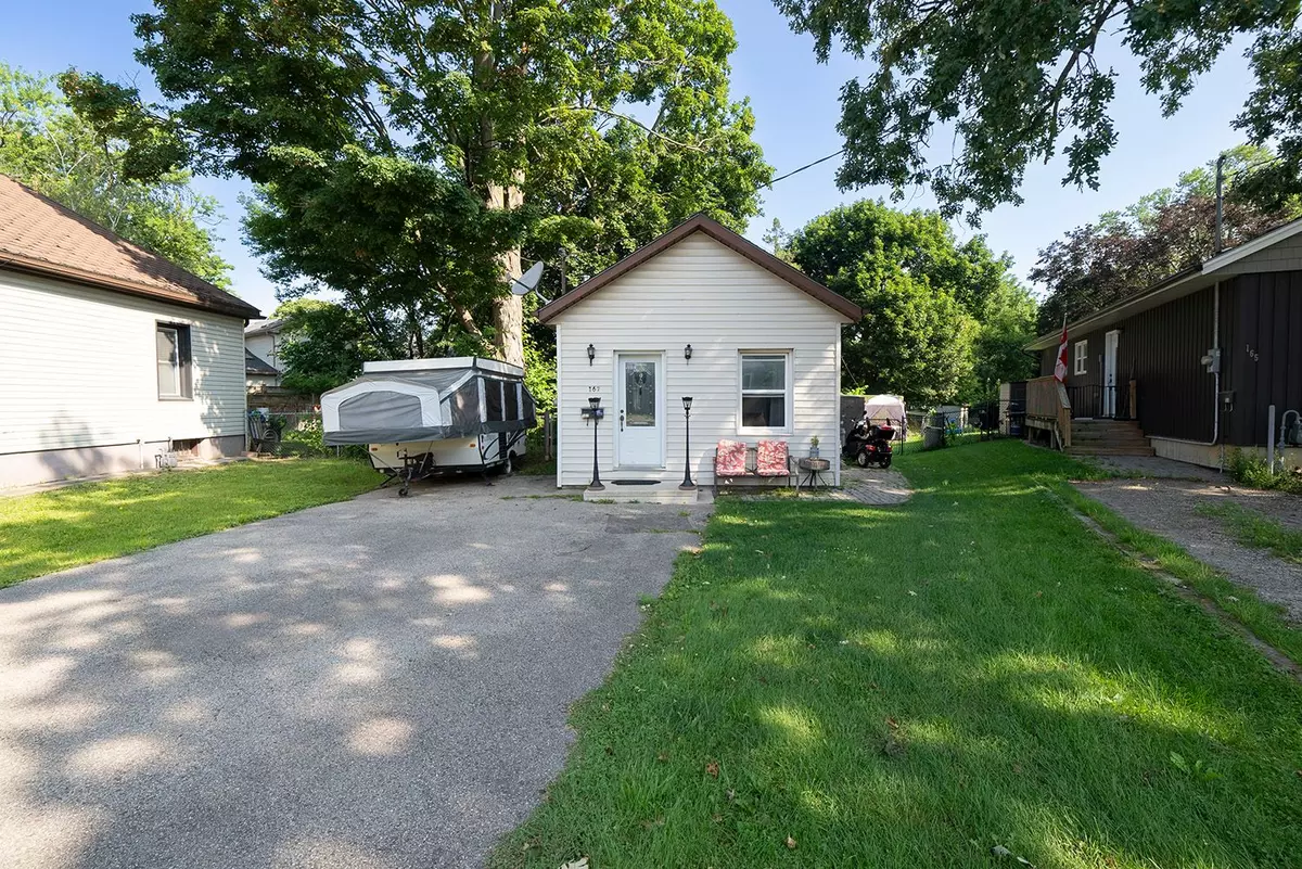 Brantford, ON N3T 4Y5,167 Grand River AVE