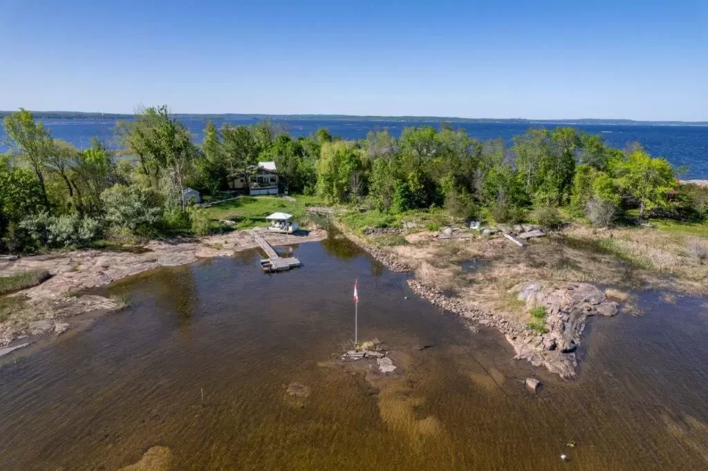 Georgian Bay, ON L0K 1S0,116 Island 150 N/A