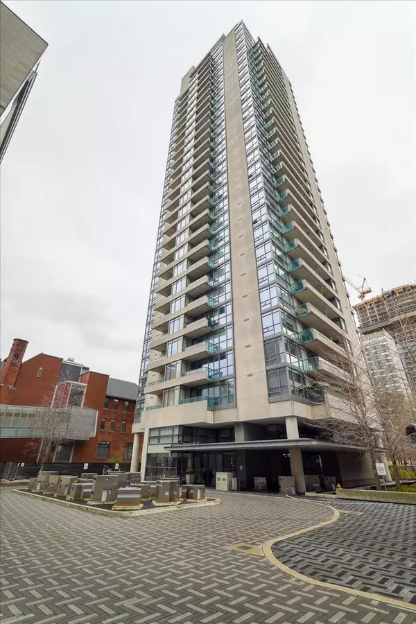 Toronto C08, ON M4Y 3C4,281 Mutual ST #809