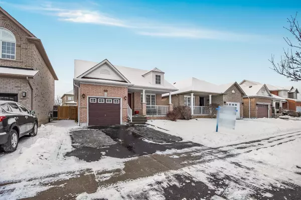 Whitby, ON L1R 3A7,60 Lady May DR