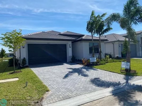 12535 SW Blue Mangrove Pkwy, Port St Lucie, FL 34987