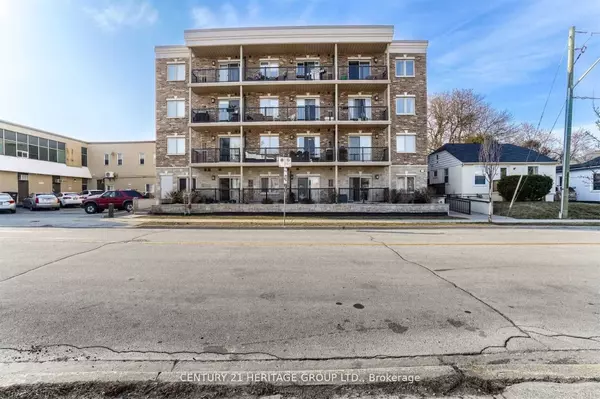 Halton, ON L6K 1W5,73 Washington AVE #404