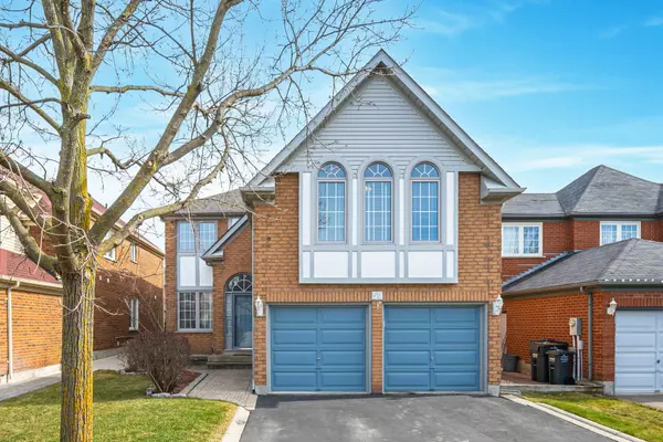 Peel, ON L6R 1A7,50 Red Cedar CRES