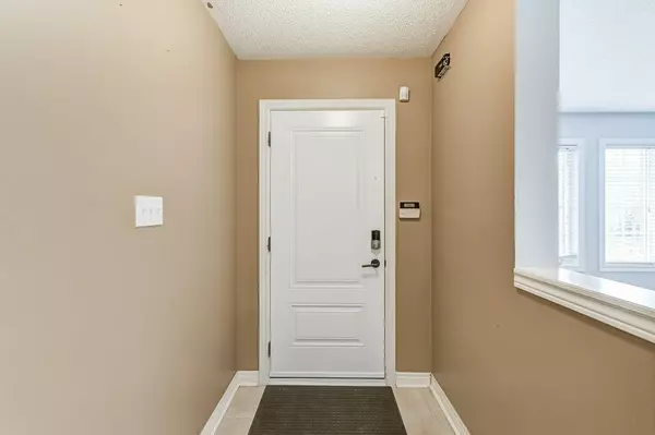 Mississauga, ON L5M 6X6,5815 Rainspring DR