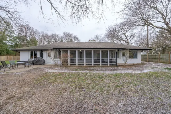 London, ON N6P 1A9,73 Broadway AVE