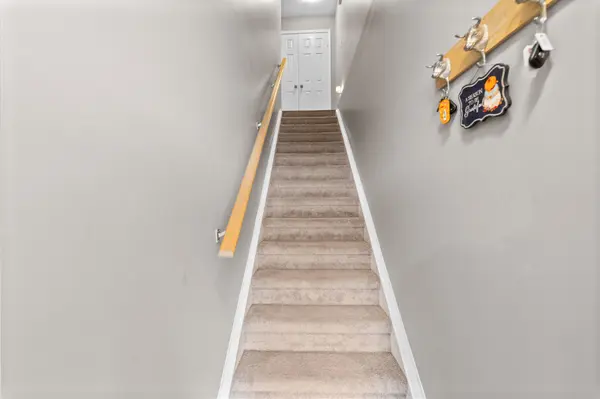 Kitchener, ON N2R 0J1,1692 Fischer Hallman RD #C