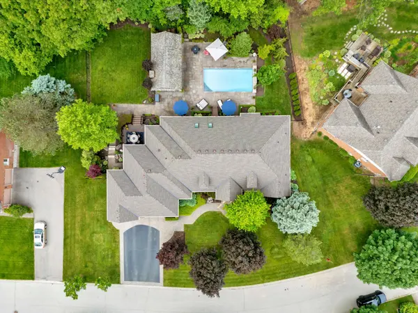 Hamilton, ON L0R 1H1,40 Parkshore PL