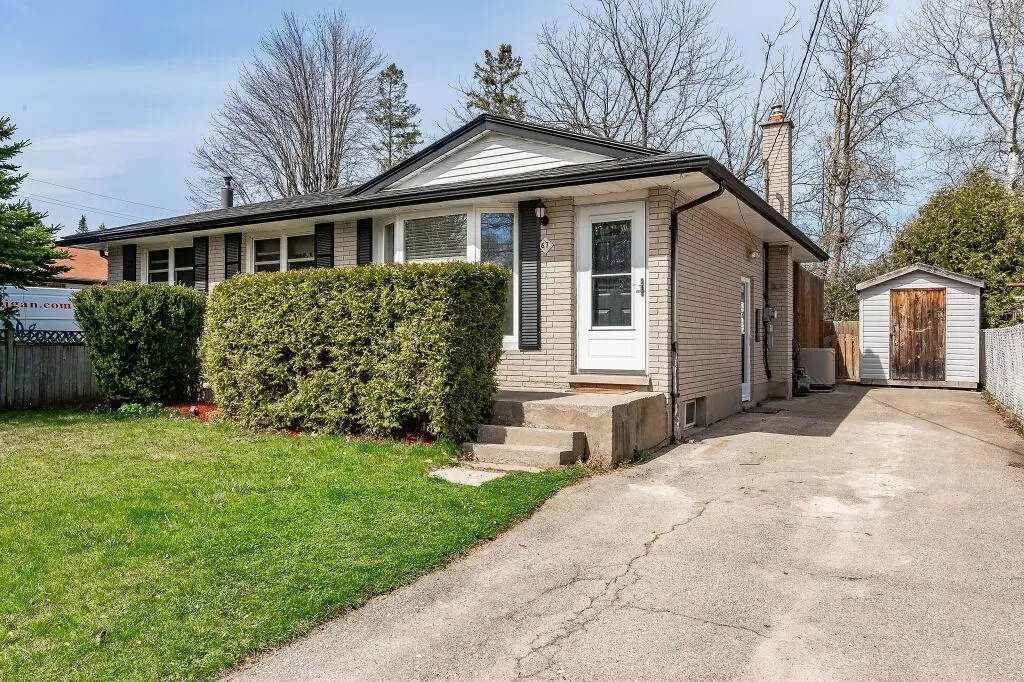 Guelph, ON N1E 3V9,67 Delaware AVE