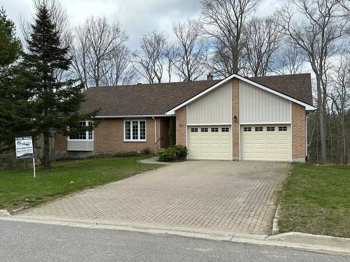 Gravenhurst, ON P1P 1R1,188 Maple Heights DR