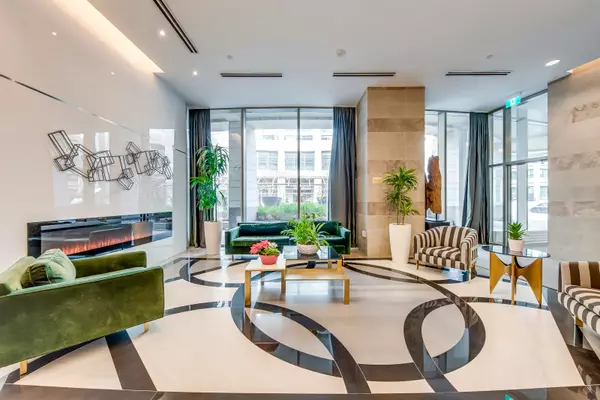 Toronto C10, ON M4S 3H7,2181 Yonge ST #911