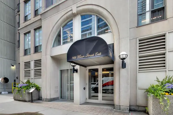 Toronto C09, ON M4W 3W9,388 Bloor ST E #1105