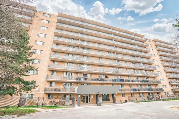 Toronto E04, ON M1P 4V2,100 Dundalk DR #217