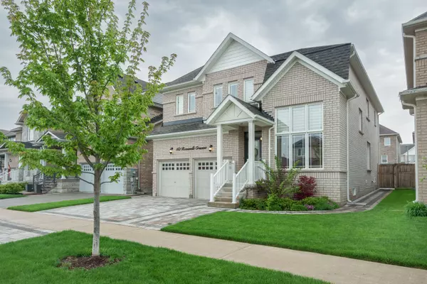 Bradford West Gwillimbury, ON L3Z 0X6,162 Romanelli CRES