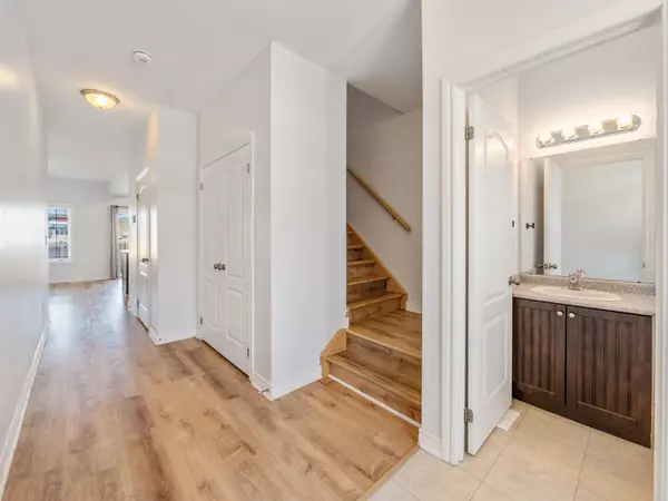 Orillia, ON L3V 0E2,7 Isabella DR