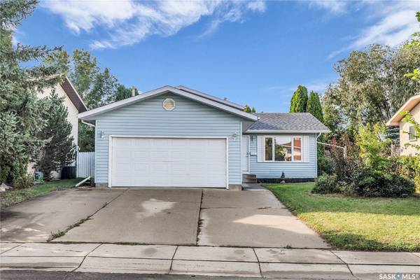 230 Konihowski ROAD, Saskatoon, SK S7S 1A7