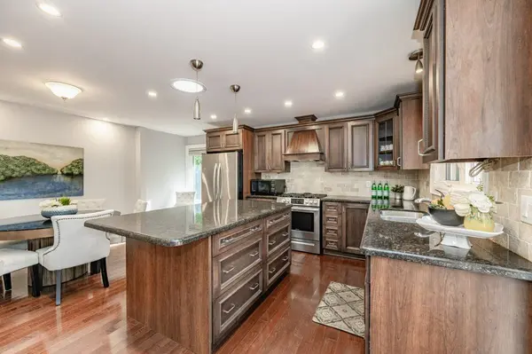 Mississauga, ON L5H 1S7,1498 Indian RD