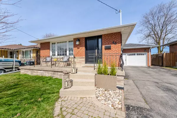 Peel, ON L6W 2Z1,40 Carlyle CRES