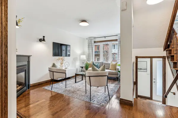 Toronto W02, ON M6N 5C7,103 Viella ST