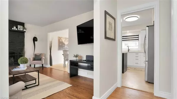 London, ON N5X 1Z9,88 WAKEFIELD PL