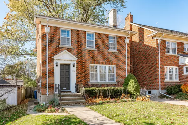 Guelph, ON N1H 4P3,230 Dublin ST N