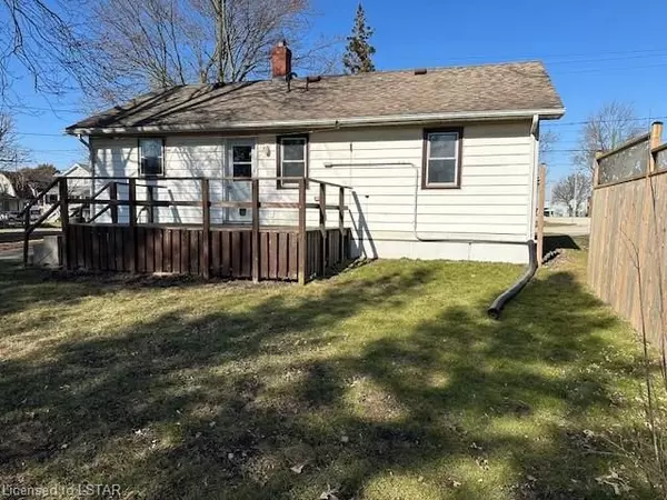 Warwick, ON N0M 2S0,600 SIMCOE ST