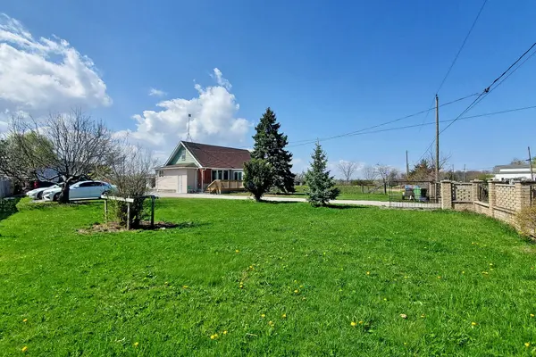 Niagara-on-the-lake, ON L0S 1J0,389 Carlton ST