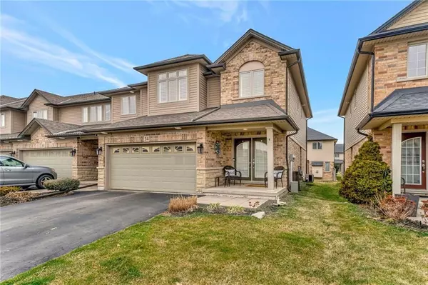 Hamilton, ON L9K 0B1,441 Stonehenge DR #34