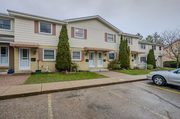 Waterloo, ON N2L 3V5,657 Albert ST #E