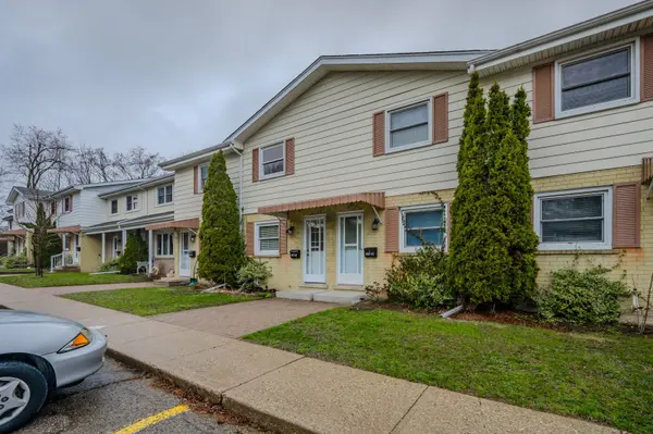 Waterloo, ON N2L 3V5,657 Albert ST #E