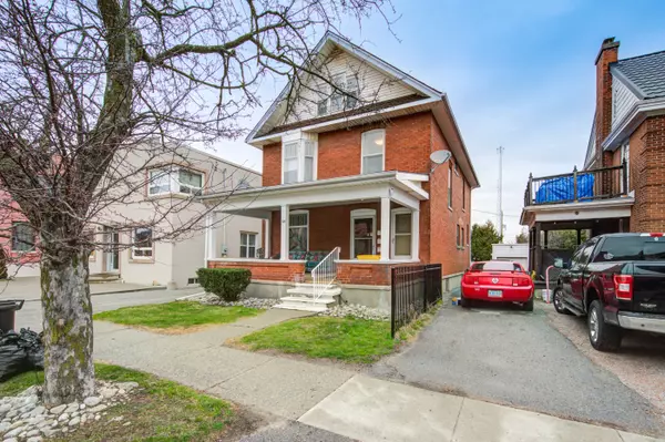 Norfolk, ON N3Y 4H4,65 Colborne ST S