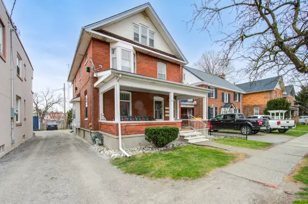 Norfolk, ON N3Y 4H4,65 Colborne ST S