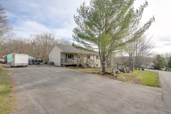 Bracebridge, ON P1L 1B2,12 Catharine CRES