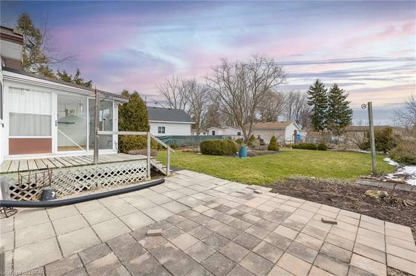 Lambton Shores, ON N0M 2N0,114 KING ST ST