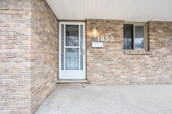 London, ON N6G 3N4,1852 Aldersbrook RD