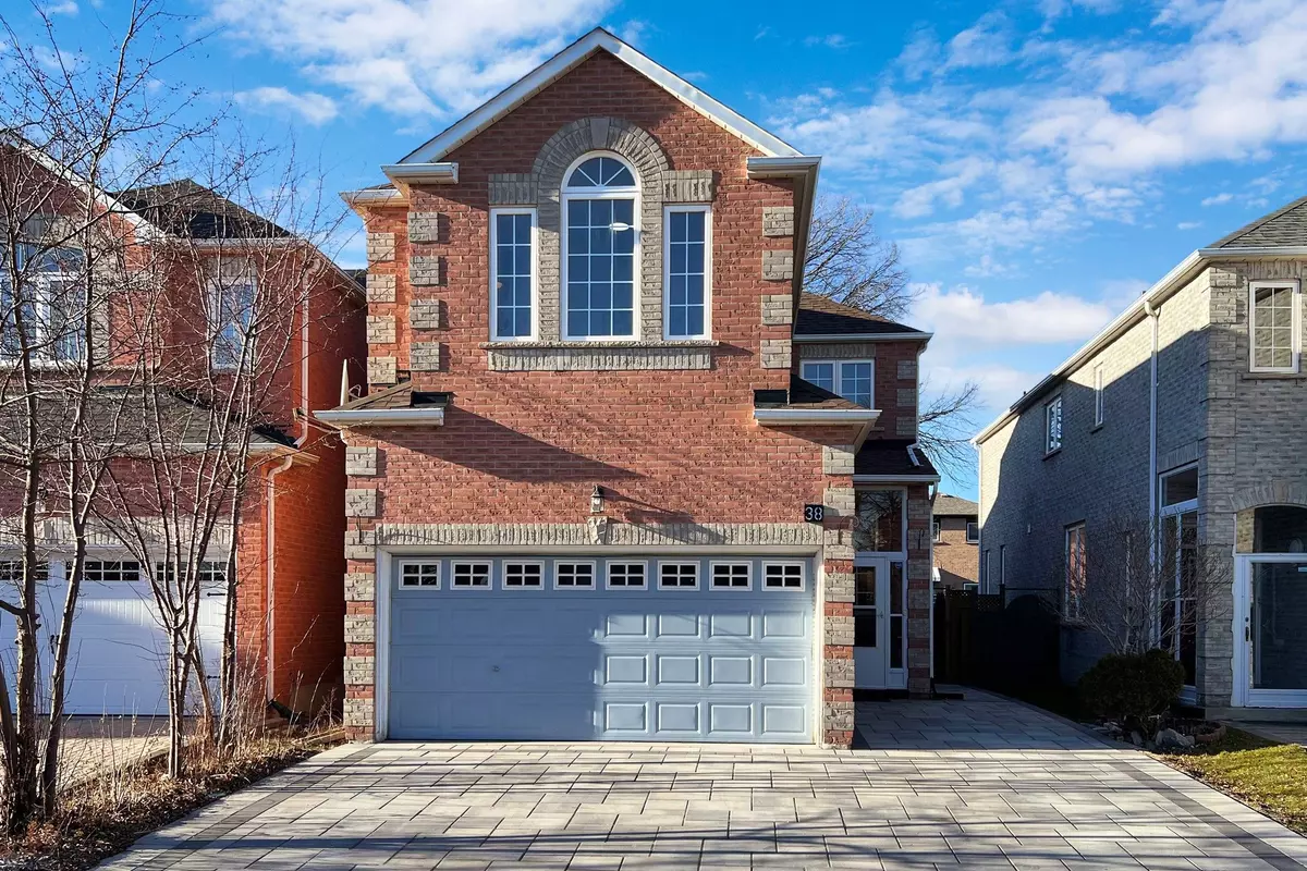 York, ON L3S 4K3,38 Belford CRES