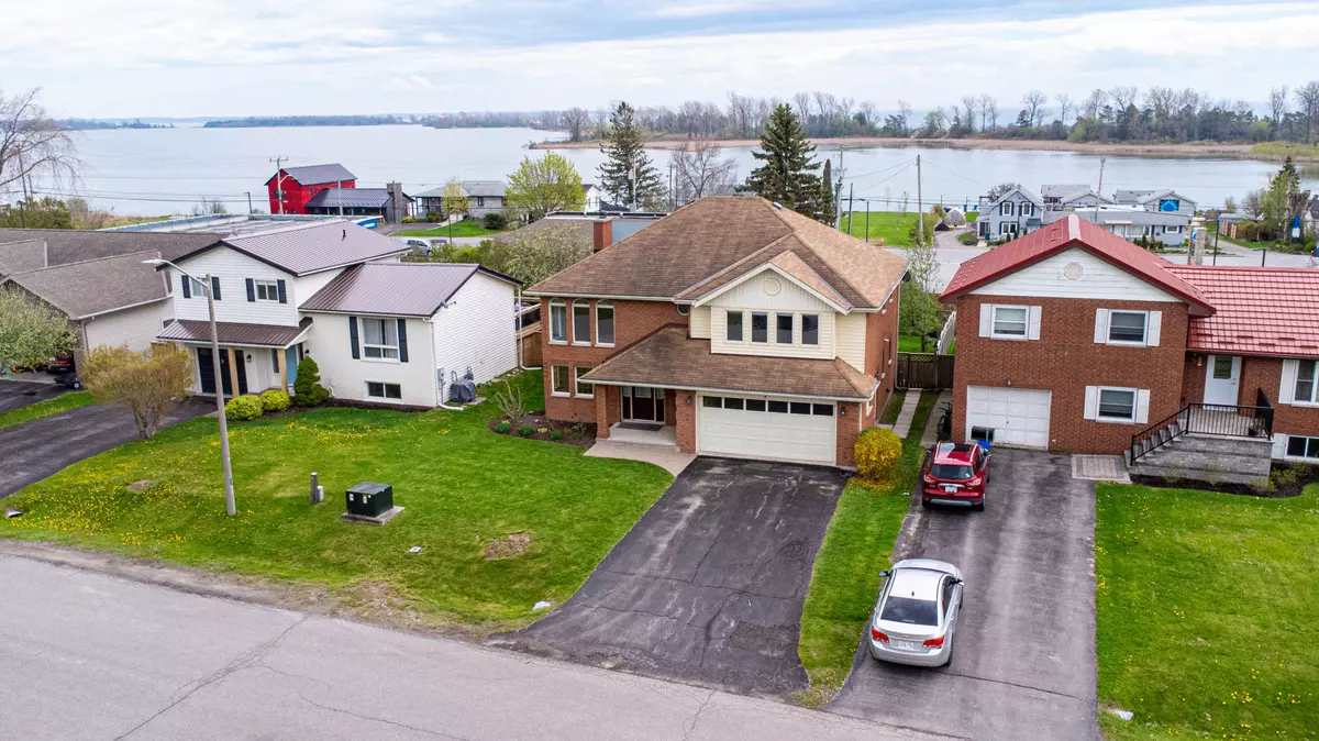 Prince Edward County, ON K0K 3L0,7 Harbourview CRES