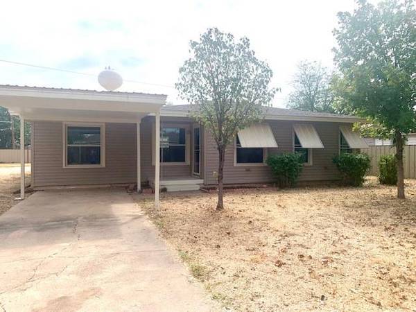 Anson, TX 79501,821 Avenue J