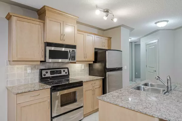 Calgary, AB T2T6N2,2233 34 AVE Southwest #309